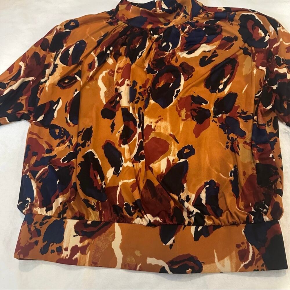 Worthington Satin Mock Neck Blouse Abstract Print Size Small NWT Fall Top - Picture 3 of 10